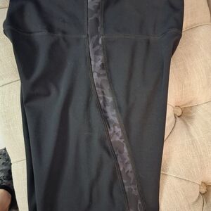 BIKER SHORTS SIZE SMALL! WORN ONCE!